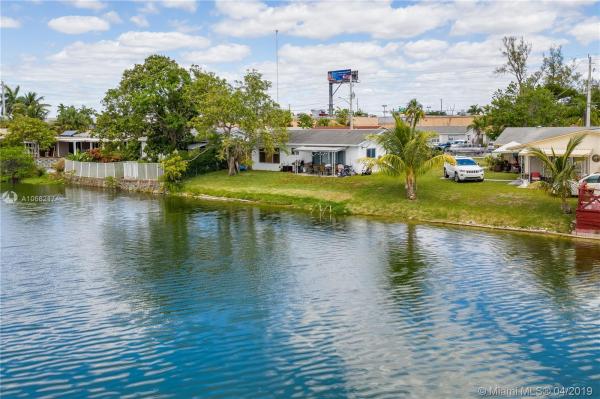 Sunset Lake Park, 1062 SW 2nd St #1-2, Hallandale Beach, Florida 33009, image 2