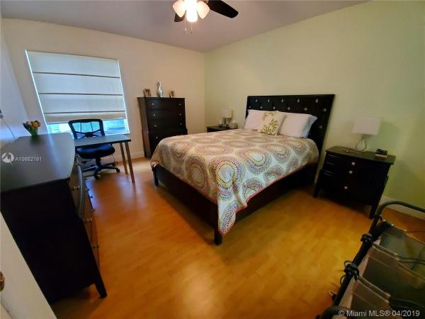 Sheridan Glen, 14841 SW 70th Pl, Davie, Florida 33331, image 2