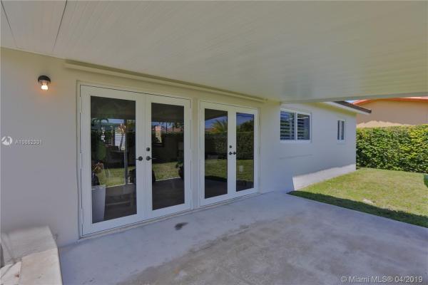 Palm Springs North Residential, 8260 NW 172nd St, Palm Springs North, Florida 33015, image 2
