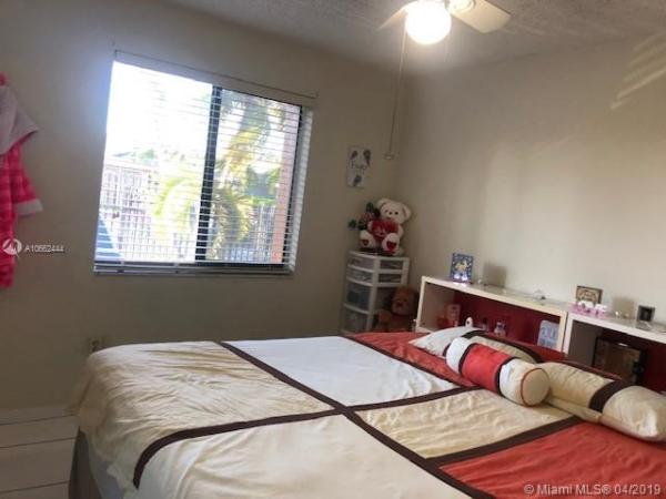South Miami Lakes, 12356 SW 195th Ter, South Miami Heights, Florida 33177, image 2