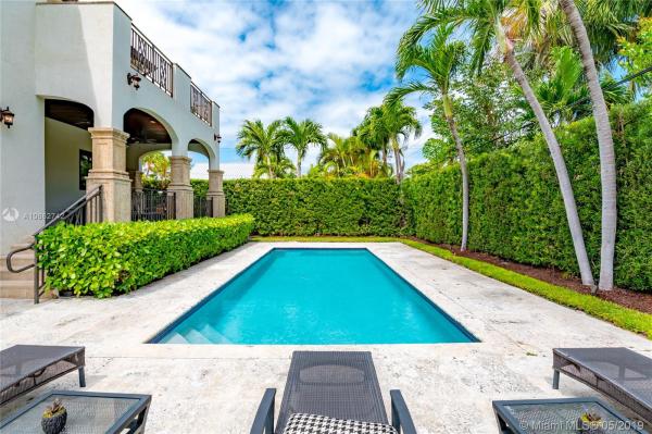 Biscayne Key Estates, 265 W Enid Dr, Key Biscayne, Florida 33149, image 2