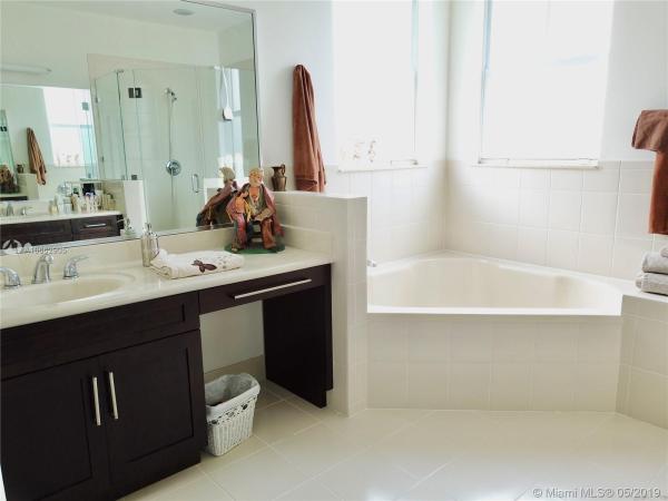 16364 SW 61st Ln, Unincorporated Dade County, Florida 33193, image 2