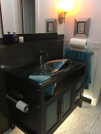 Waterford, 5720 W Waterford Dr, Davie, Florida 33331, image 2