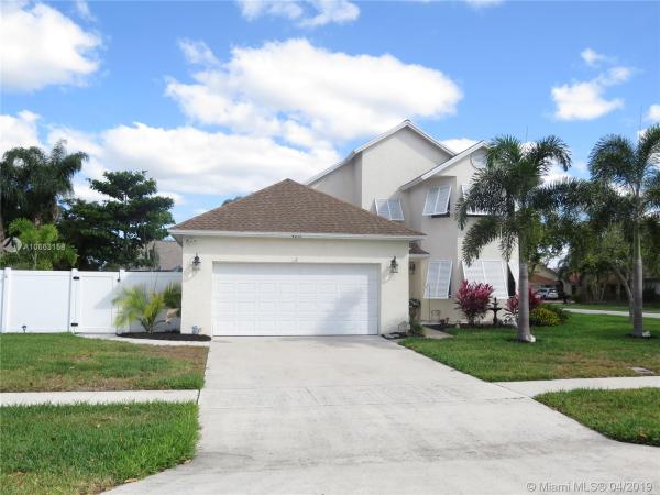 Riverglen East, 4215 NW 4th Ct, Deerfield Beach, Florida 33442, image 2