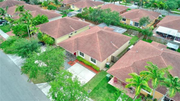 212 SW 15th Pl, Homestead, Florida 33030, image 2