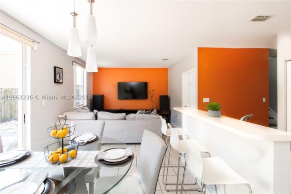 Floridian Isles South, 963 NE 41st Pl, Homestead, Florida 33033, image 3