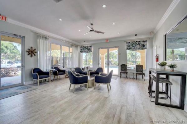 Symphony Bay, 9320 N Fox Trot Ln, Boca Raton, Florida 33496, image 2
