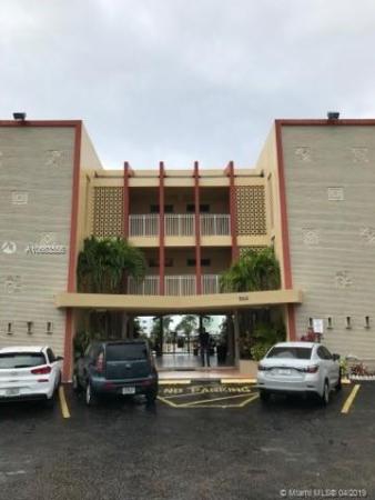 Majestic Isle, 7946 East Dr #207, North Bay Village, Florida 33141, image 2