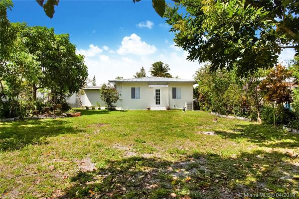 La Paloma, 84 NW 117th St, North Miami, Florida 33168, image 2