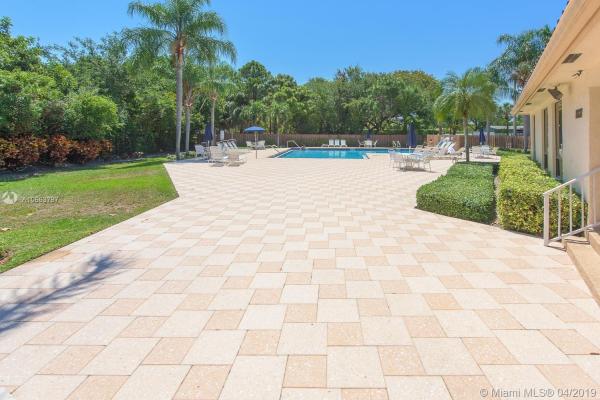 Lake Windwood, 2900 Olivewood Ter #1010, Boca Raton, Florida 33431, image 2