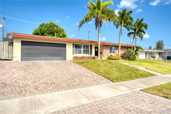 Catalina Heights, 6525 SW 90th Ct, Sunset, Florida 33173, image 2