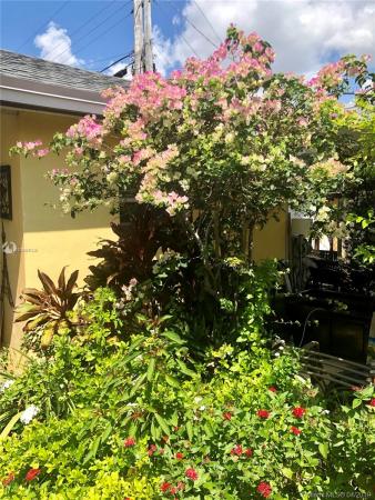 Tropical Estates, 10001 SW 44th St, Olympia Heights, Florida 33165, image 2
