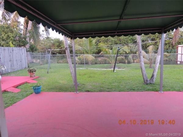 403 Northwest Blvd, Unincorporated Dade County, Florida 33126, image 2