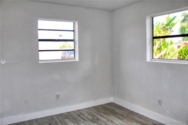 Royal Palm Ridge, 846 NW 3rd Ave, Florida City, Florida 33034, image 2