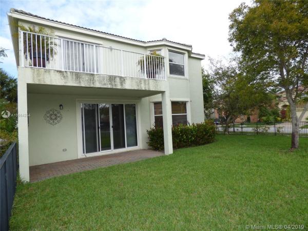Bryden Village, 9022 Dupont Pl, Wellington, Florida 33414, image 2