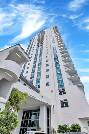 Marina Palms Boat Slips, 17211 Biscayne Blvd, North Miami Beach, Florida 33160, image 1