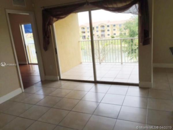Cutler Lakes, 21130 SW 87th Ave #304, Cutler Bay, Florida 33189, image 2