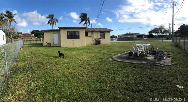 Sky Vista, 1440 NE 12th St, Leisure City, Florida 33033, image 2