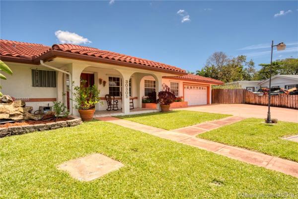 Palmland Homes South, 30305 SW 152nd Ct, Leisure City, Florida 33033, image 2