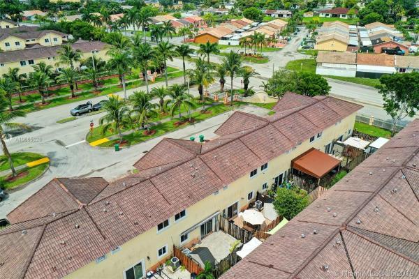 Tuscan Lake Villas, 7461 NW 179th St 0, Country Club, Florida 33015, image 2