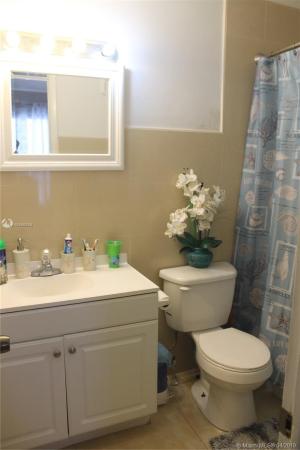 Leslie Estates, 20305 NW 27th Pl, Miami Gardens, Florida 33056, image 2