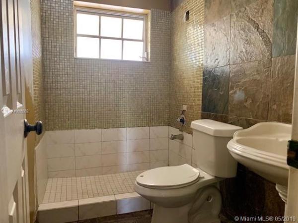 Lee Grove Estates, 3405 SW 106th Ave, University Park, Florida 33165, image 2