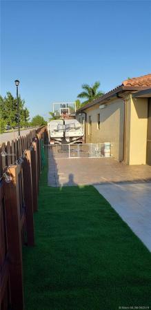 Venetian Parc, 17300 SW 154th Pl, Richmond West, Florida 33187, image 2