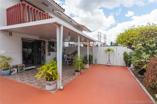 Velpa, 13519 SW 59th Ter, Kendale Lakes, Florida 33183, image 2
