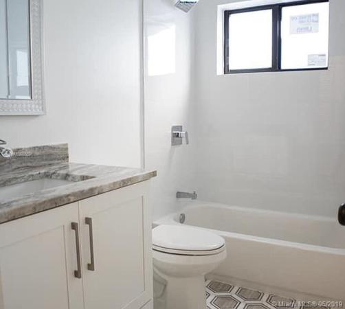 Lake Park, 8215 SW 48th St, Olympia Heights, Florida 33155, image 2