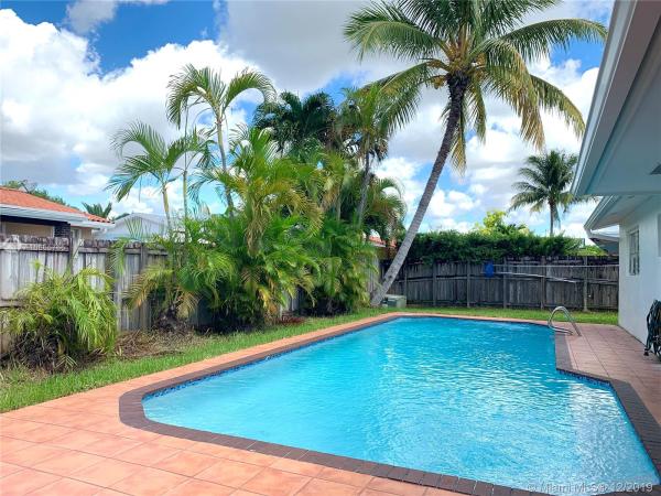 Winston Park, 7580 SW 134th Ave, Kendale Lakes, Florida 33183, image 2