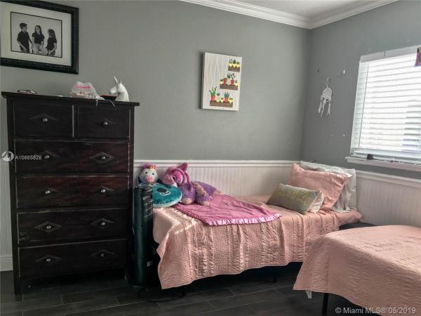 Kings Creek, 8109 SW 83rd Pl #8109, Glenvar Heights, Florida 33143, image 2