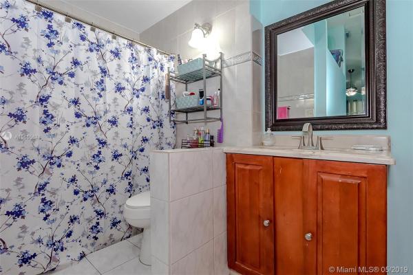 Aspen Townhomes, 6746 NW 192nd Ln, Country Club, Florida 33015, image 2