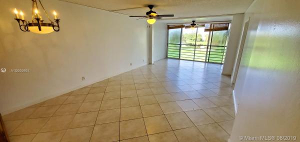 Sabal Palm Of Pine Island Ridge, 1911 Sabal Palm Dr #305, Davie, Florida 33324, image 2