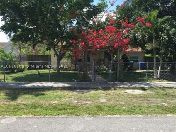 460 NE 110th St, Unincorporated Dade County, Florida 33161, image 1