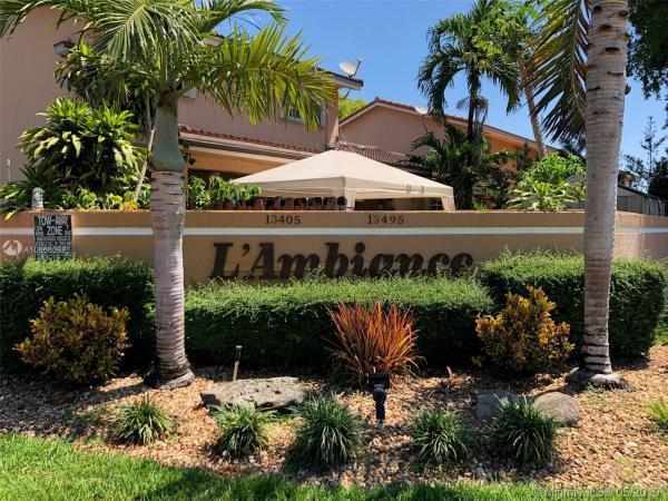 Lambiance Townhomes, 13469 SW 62nd St, Kendale Lakes, Florida 33183, image 2