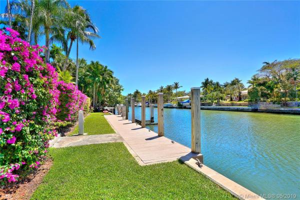 Riviera, 5530 Riviera Dr, Coral Gables, Florida 33146, image 2