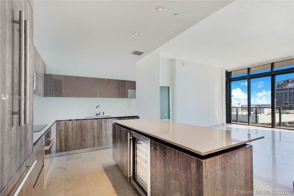 Reach Brickell City Centre, 68 SE 6th St #4009, Miami, Florida 33131, image 2