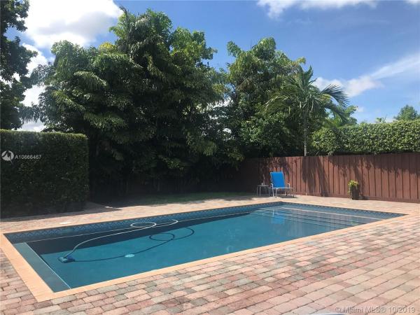 Coral Villas, 6436 SW 34th St, Coral Terrace, Florida 33155, image 2