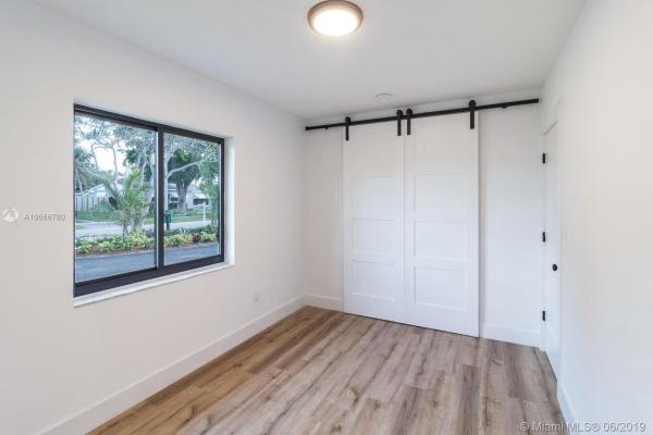 Cutler Ridge, 10105 Montego Bay Dr, Cutler Bay, Florida 33189, image 2