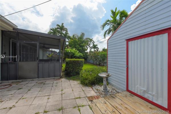 Miller Heights, 8770 SW 51st St, Olympia Heights, Florida 33165, image 2