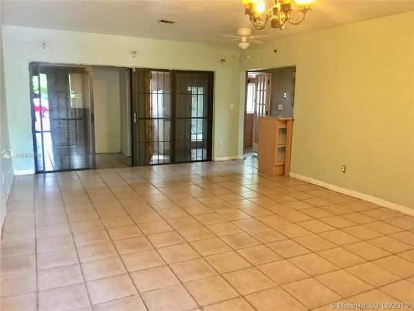 Flora Del Rio, 8310 NE 4th Ave, Miami, Florida 33138, image 2