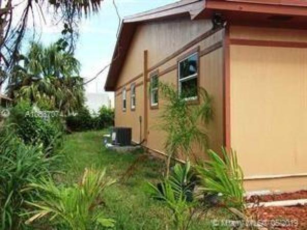 Bonnyview, 2013 Dock St, West Palm Beach, Florida 33401, image 2