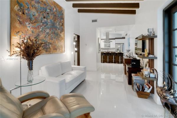 Sunshine Vistas, 4180 Lybyer Ave, Miami, Florida 33133, image 2
