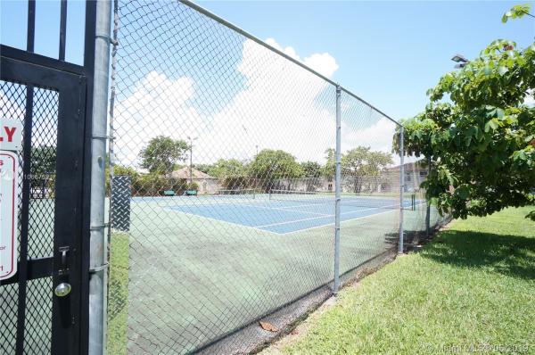 Snapper Village, 6604 SW 114th Pl #F72, Kendall, Florida 33173, image 2