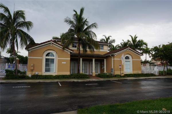 Kendall Breeze South, 12392 SW 125th Ter, Three Lakes, Florida 33186, image 2