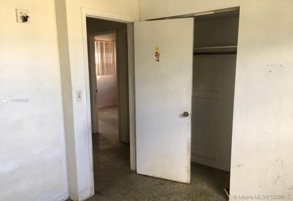 Scott Lake Manor, 17945 NW 7th Pl, Miami Gardens, Florida 33169, image 2