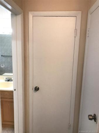 Roosevelt House Ocean Beach, 945 Meridian Ave #12, Miami Beach, Florida 33139, image 2