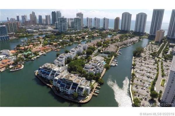 Poinciana Island Yacht & Racquet Club, 395 Poinciana Dr #1244, Sunny Isles Beach, Florida 33160, image 2