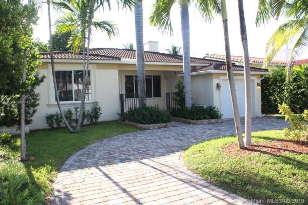 Altos Del Mar, 9048 Emerson Ave, Surfside, Florida 33154, image 2