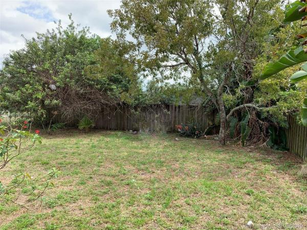Fischer, 18879 NW 35 Ave #, Miami Gardens, Florida 33056, image 2